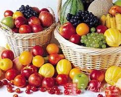 夏季吃水果的學問 十點是個黃金時間段，新鮮蔬菜的健康搭配